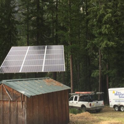 Pole mount off grid solar array